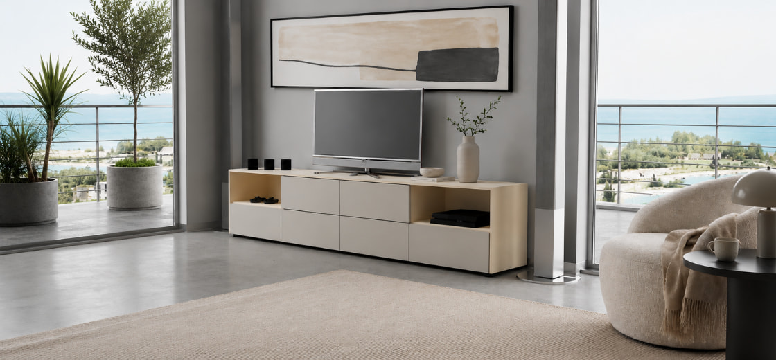 TV-Lowboard nach Maß